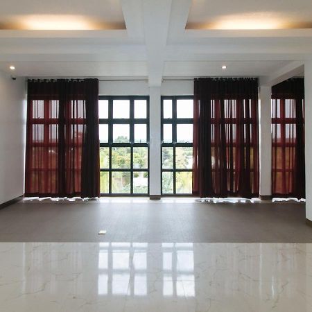 Reddoorz Near Iloilo International Airport Hotel Cabatuan Bagian luar foto