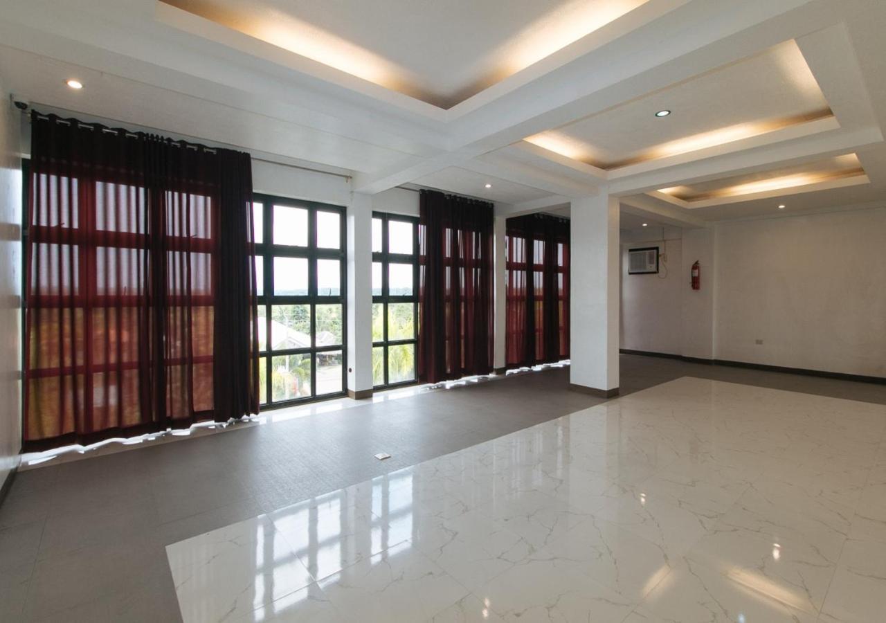 Reddoorz Near Iloilo International Airport Hotel Cabatuan Bagian luar foto