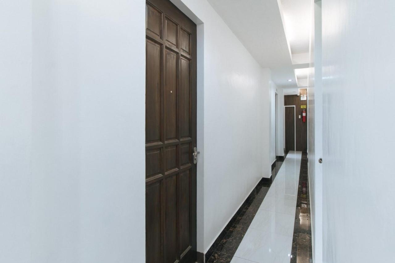 Reddoorz Near Iloilo International Airport Hotel Cabatuan Bagian luar foto